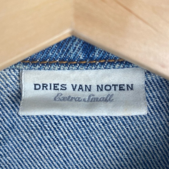 Dries Van Noten Cropped Denim Jacket - Picture 7 of 9